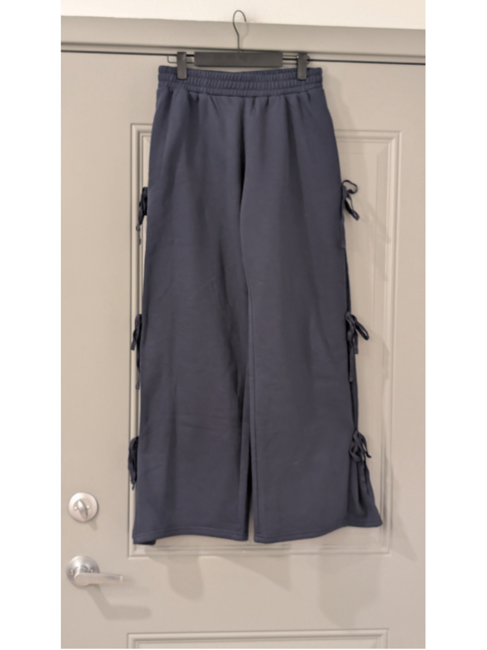 Women's Edikted Joggers Size S Navy Side Tie Detail Pants
